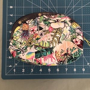 Like new Hawaii exclusive LESPORTSAC cosmetic bag